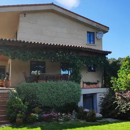 Gran Chalet Sanxenxo-playa Areas